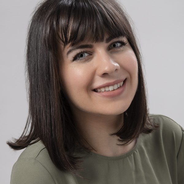 Molnár Luca. okleveles pszichológus, képzésben lévő pár- és családterapeuta